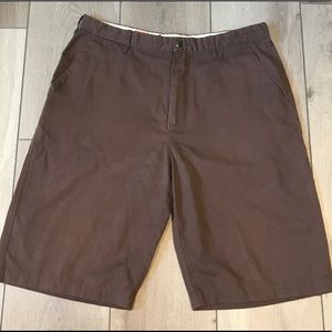 Volcom size 36 shorts
